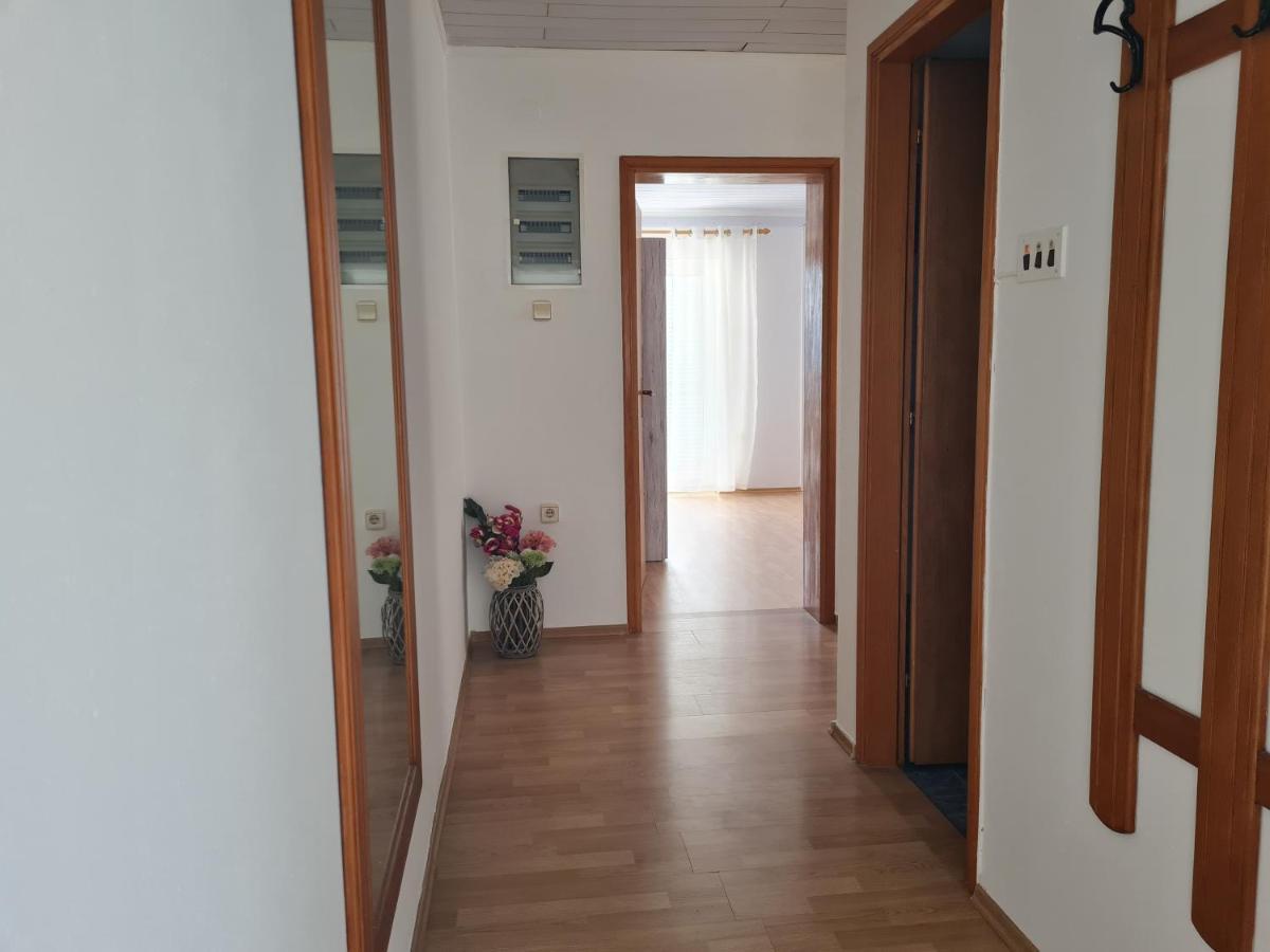 Apartman Tea Novi Vinodolski Exterior foto
